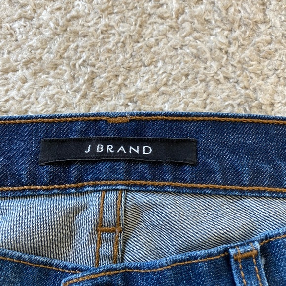 J Brand Aidan Ringer distressed denim jeans - Picture 2 of 6